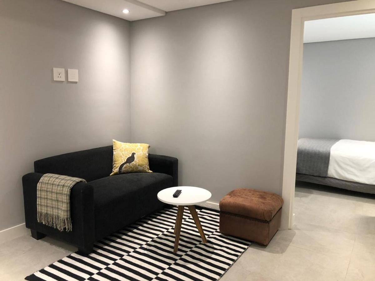 Apartmán Private Bachelor Pad In Sea Point Kapské Město Exteriér fotografie