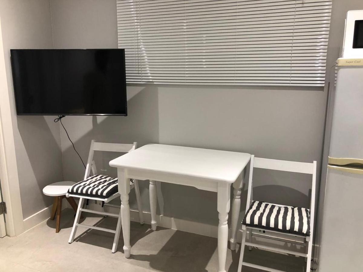 Apartmán Private Bachelor Pad In Sea Point Kapské Město Exteriér fotografie